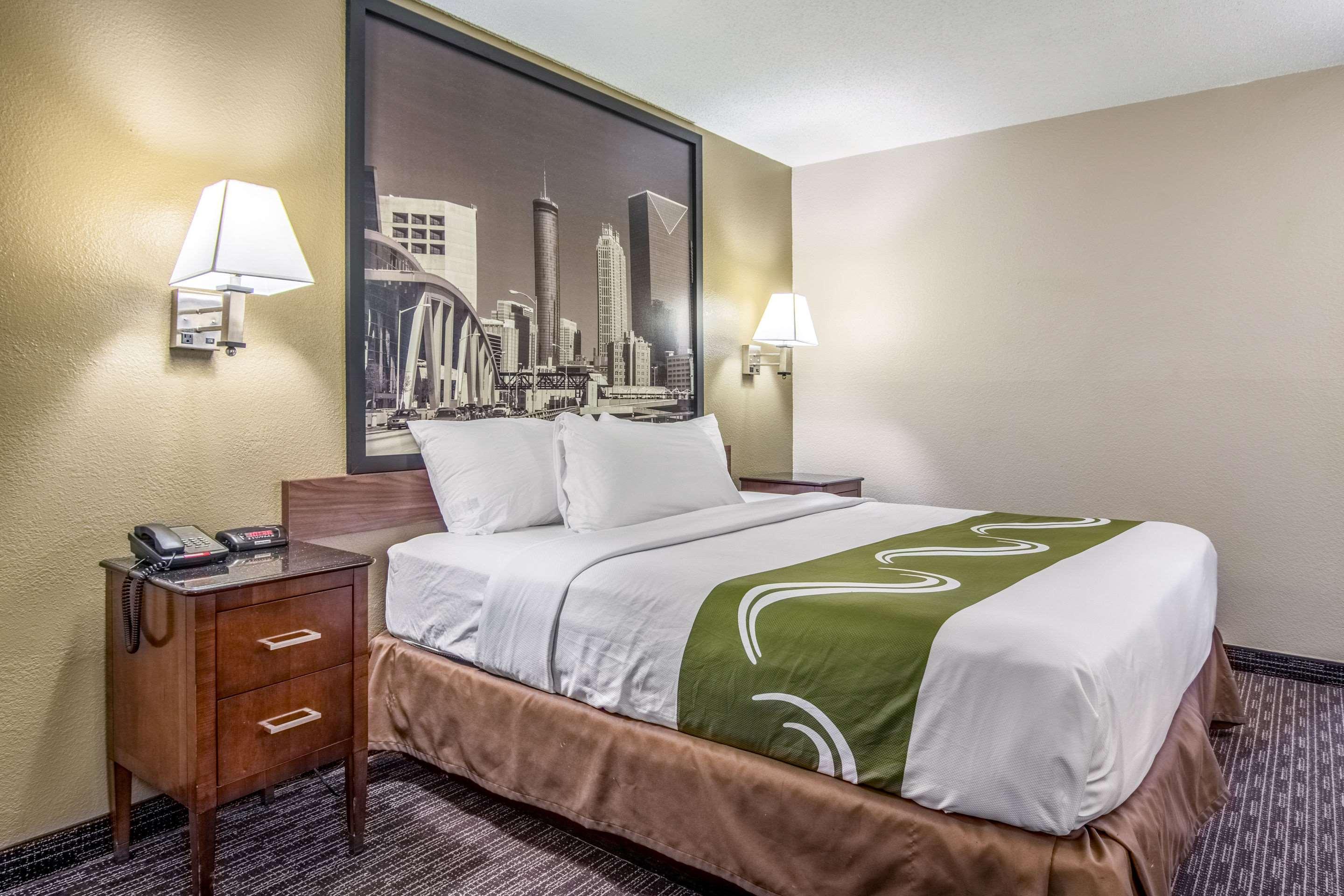 Quality Inn Atlanta Airport-Central College Park Bagian luar foto