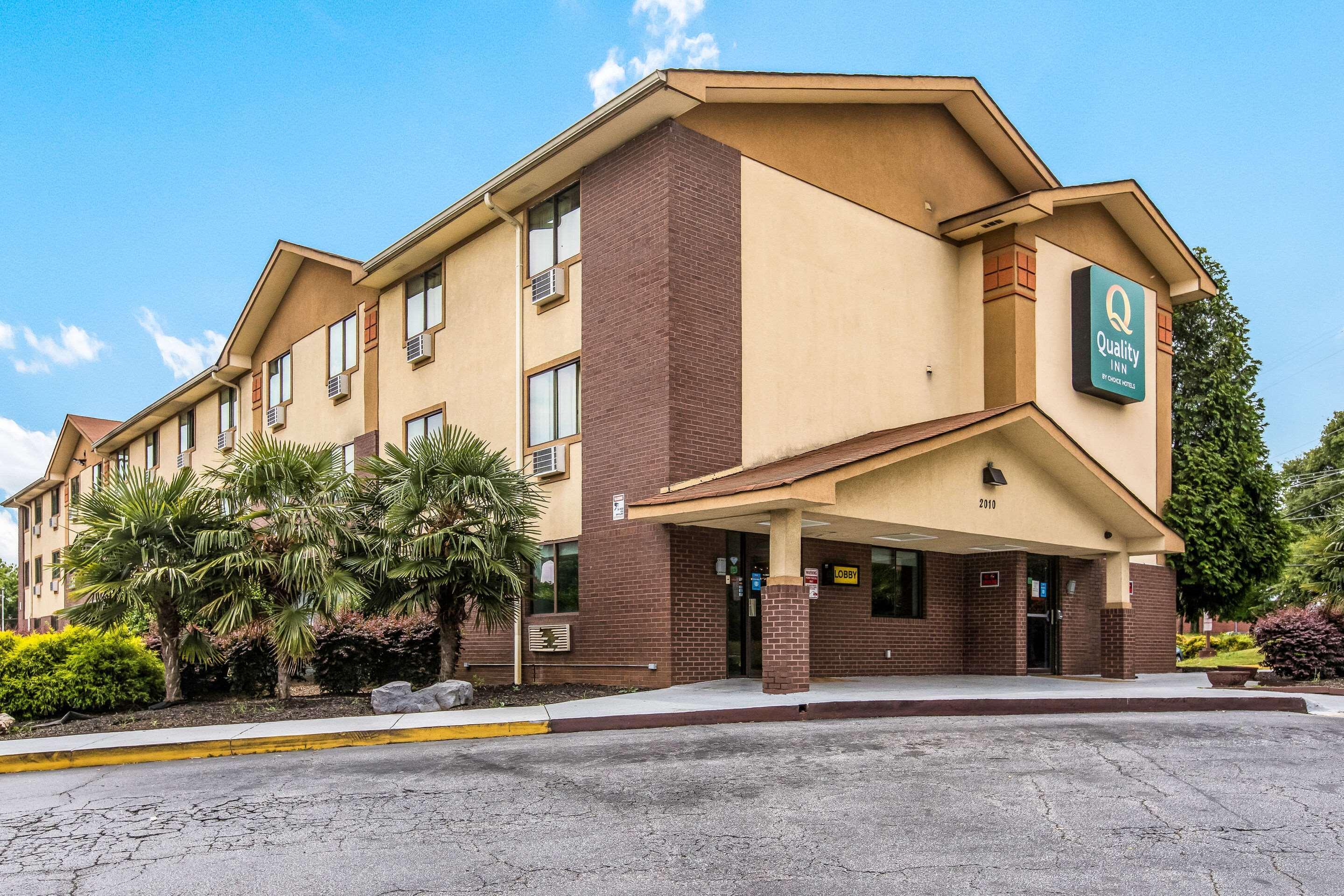 Quality Inn Atlanta Airport-Central College Park Bagian luar foto