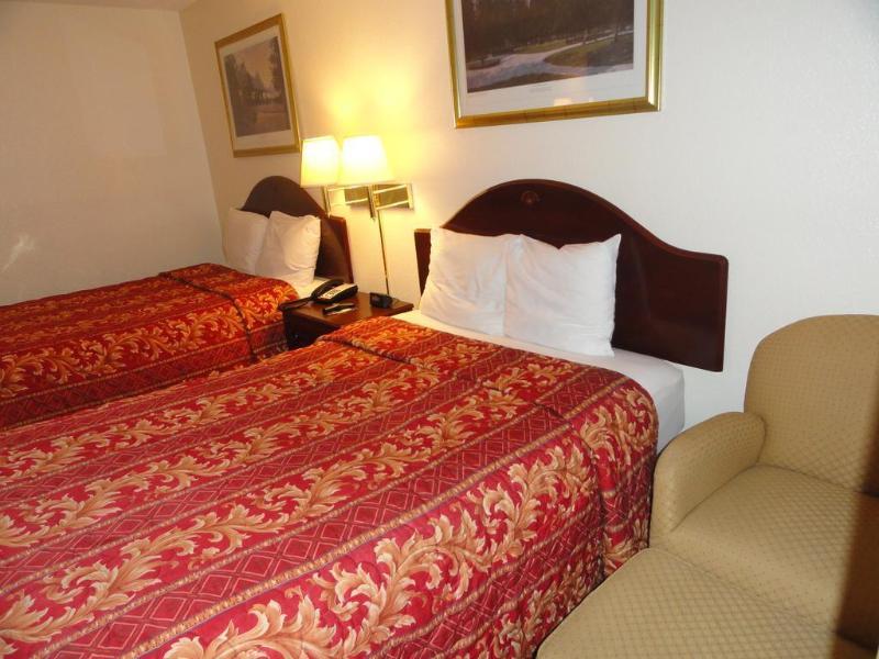 Quality Inn Atlanta Airport-Central College Park Bagian luar foto