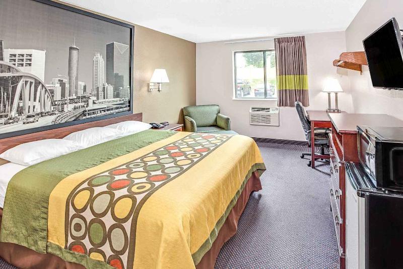 Quality Inn Atlanta Airport-Central College Park Bagian luar foto